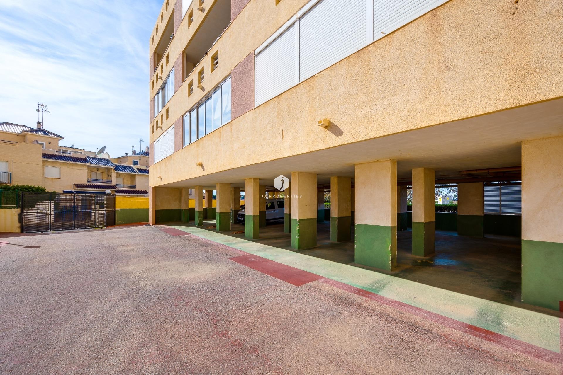D'occasion - Appartement -
Torrevieja - La veleta