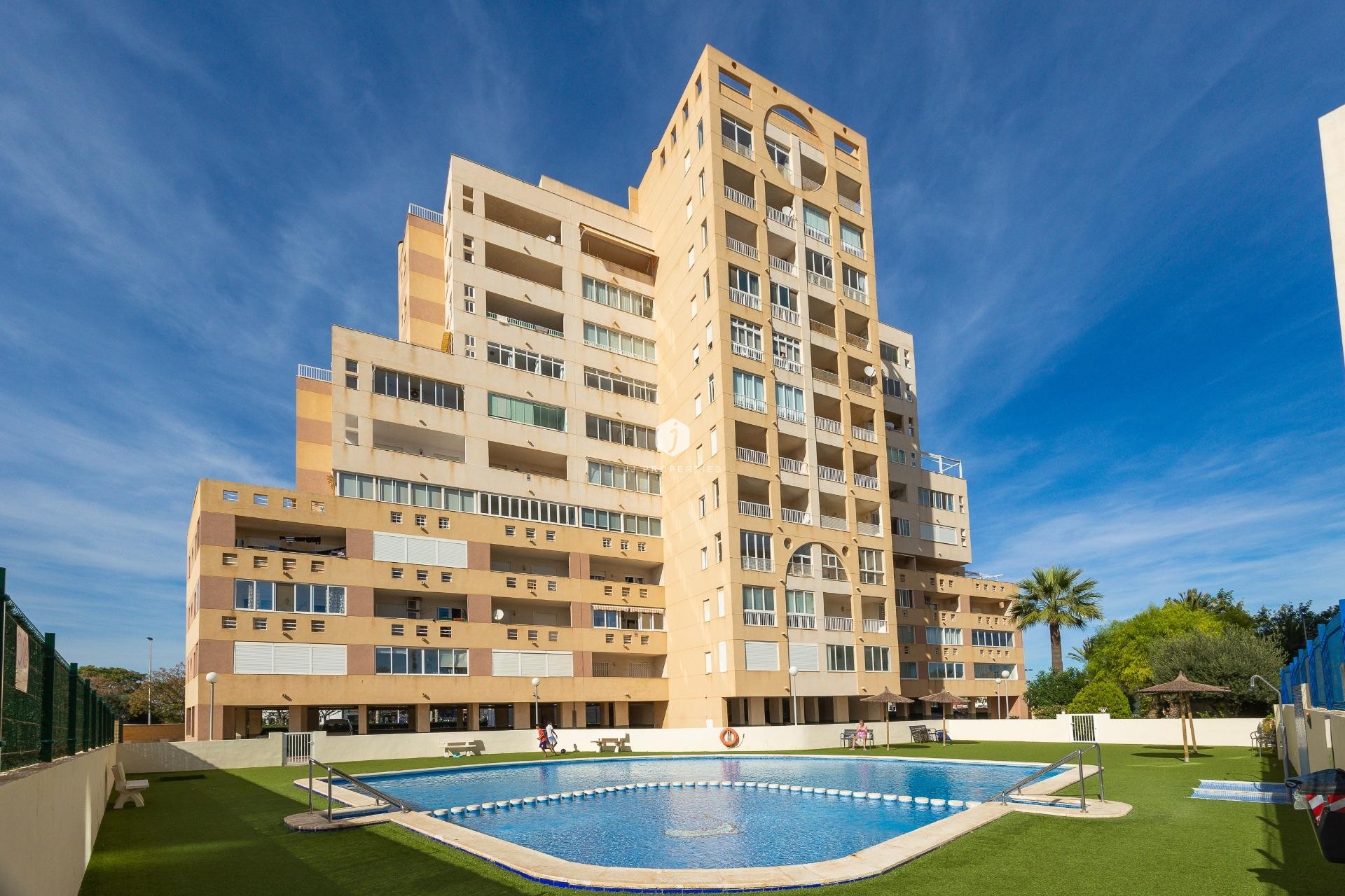 D'occasion - Appartement -
Torrevieja - La veleta
