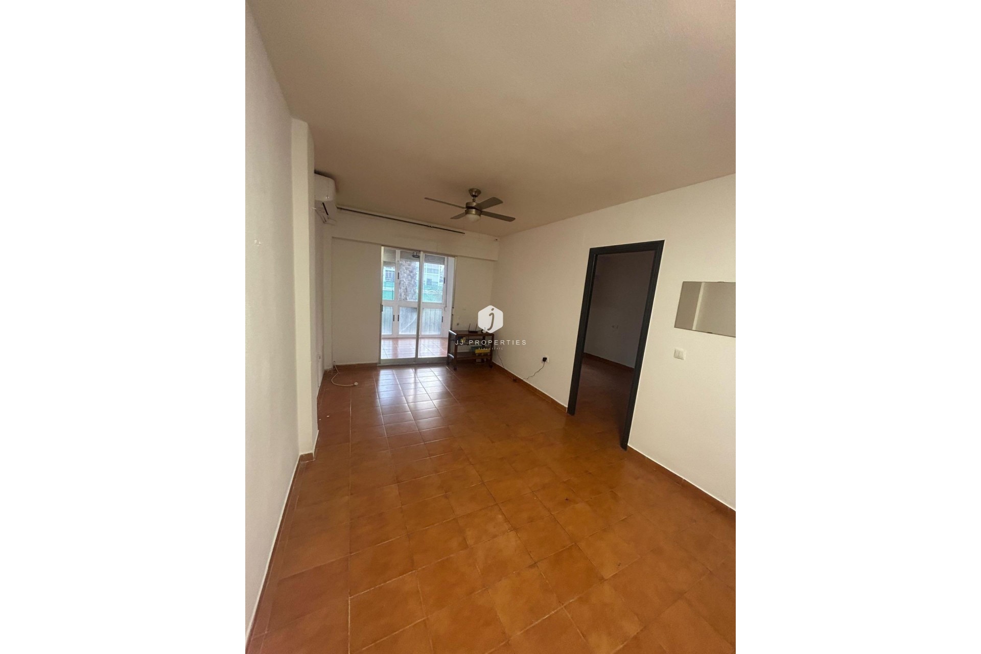 D'occasion - Appartement -
Torrevieja - La veleta