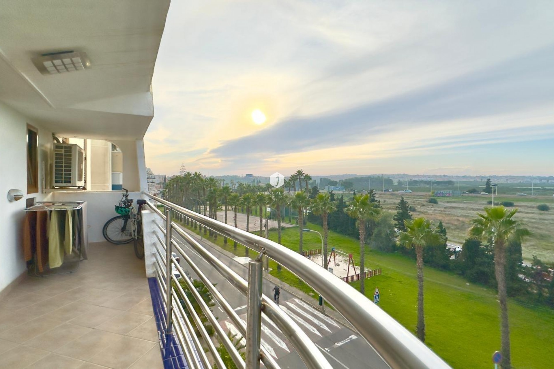 D'occasion - Appartement -
Torrevieja - La veleta