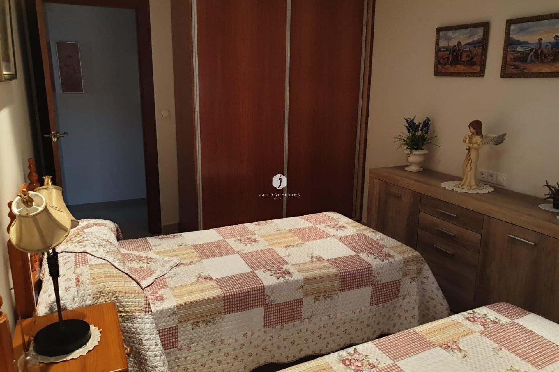 D'occasion - Appartement -
Torrevieja - Las Piscinas Naturales