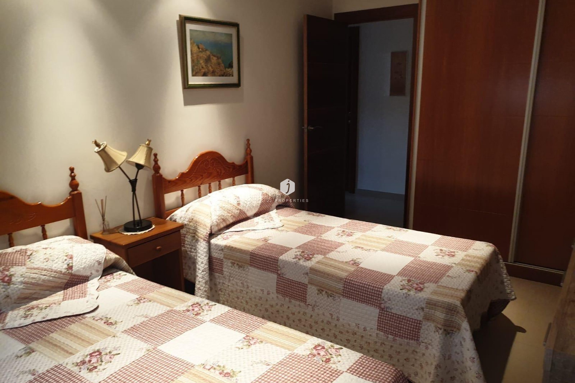 D'occasion - Appartement -
Torrevieja - Las Piscinas Naturales