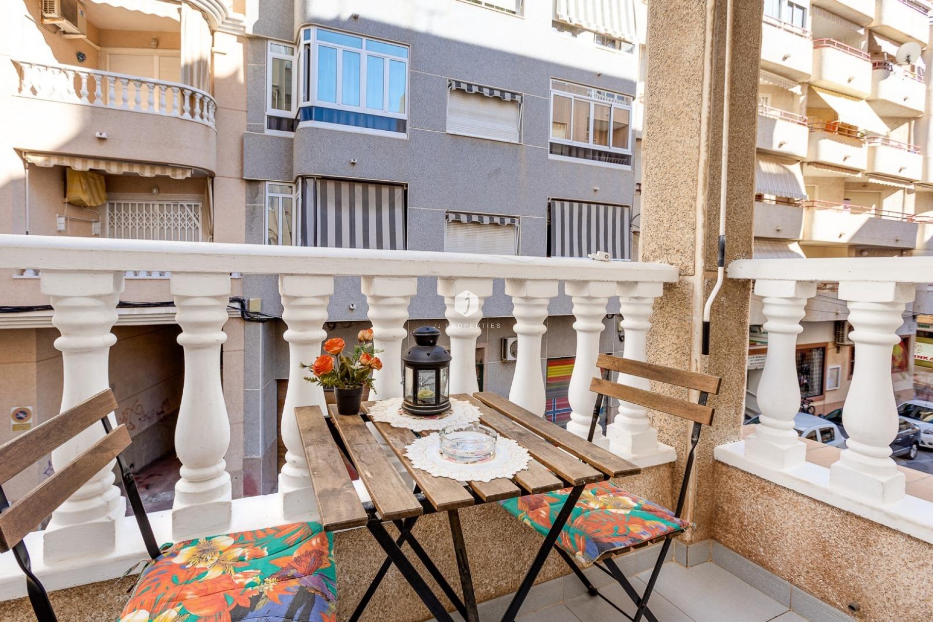 D'occasion - Appartement -
Torrevieja - Las Piscinas Naturales