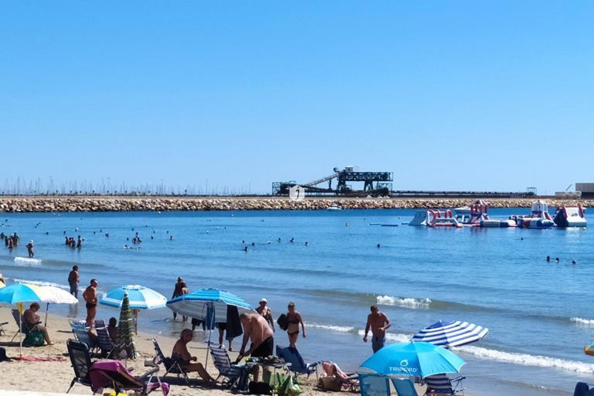 D'occasion - Appartement -
Torrevieja - LOS NAUFRAGOS PLAYA