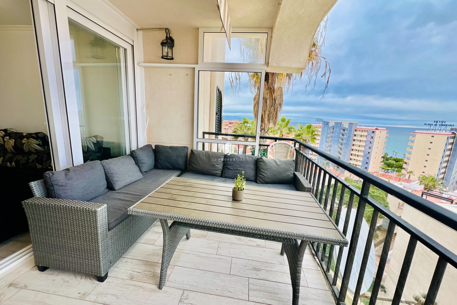 D'occasion - Appartement -
Torrevieja - Miramar - Torre Del Moro