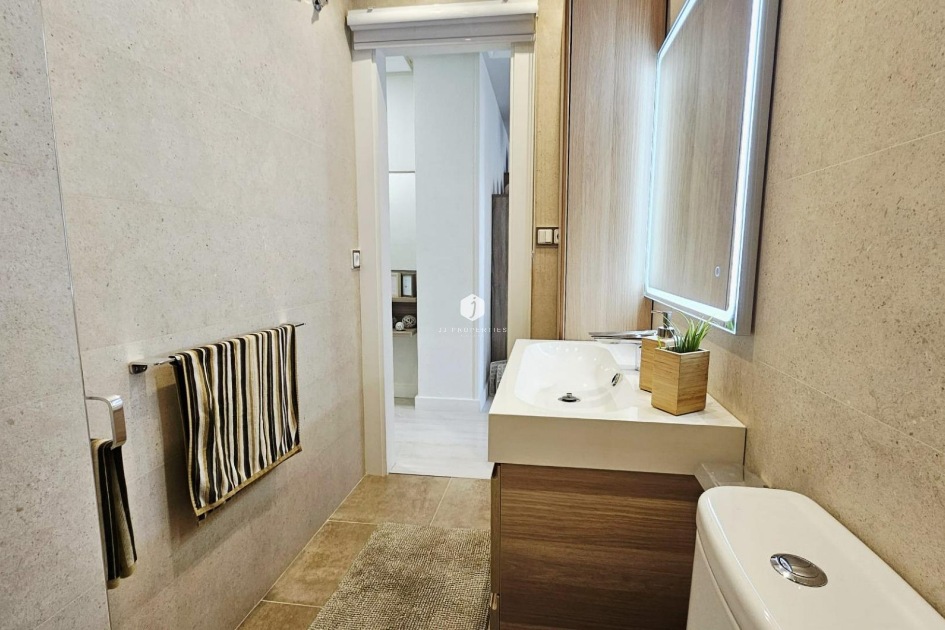 D'occasion - Appartement -
Torrevieja - Nueva Torrevieja