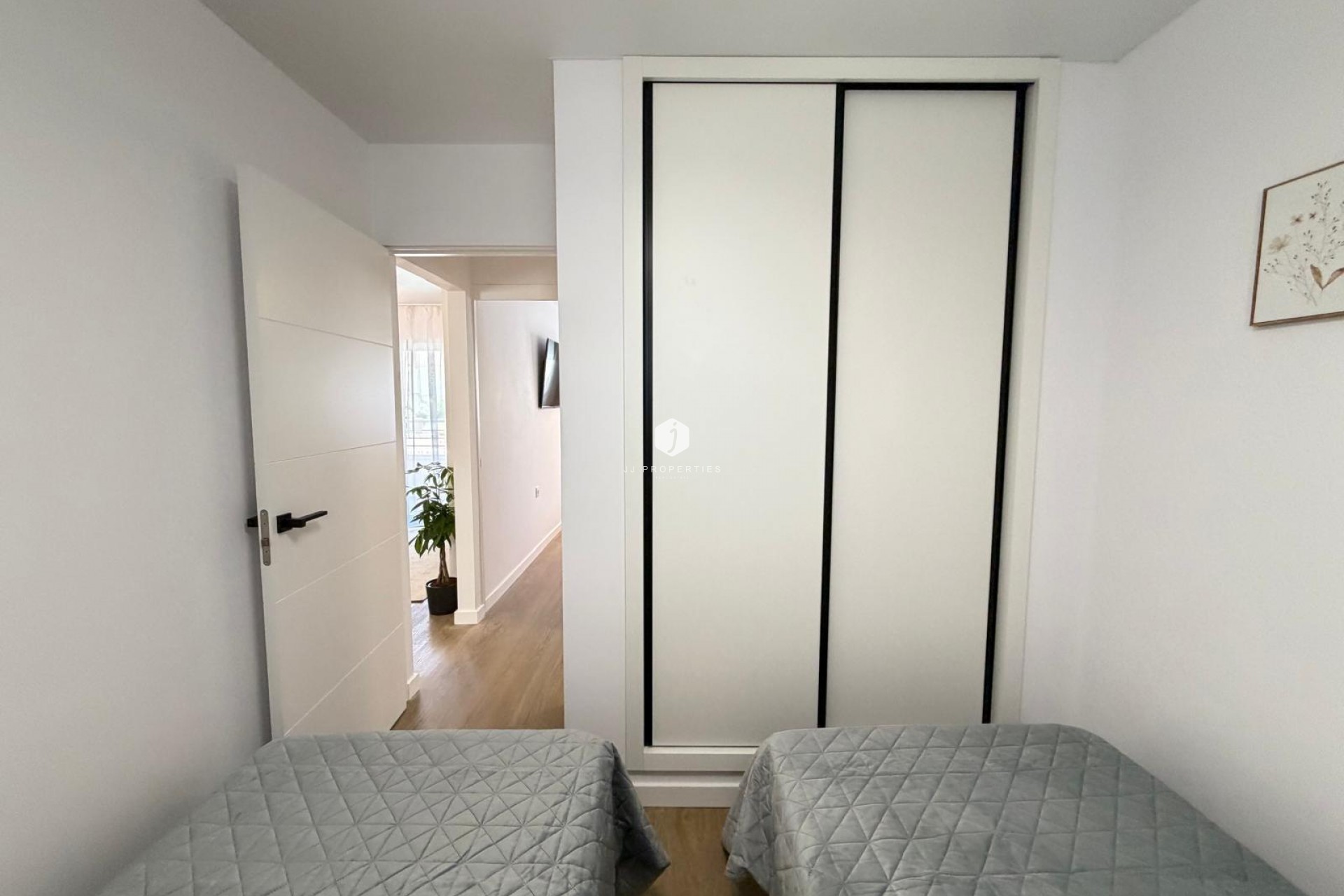 D'occasion - Appartement -
Torrevieja - Nueva Torrevieja