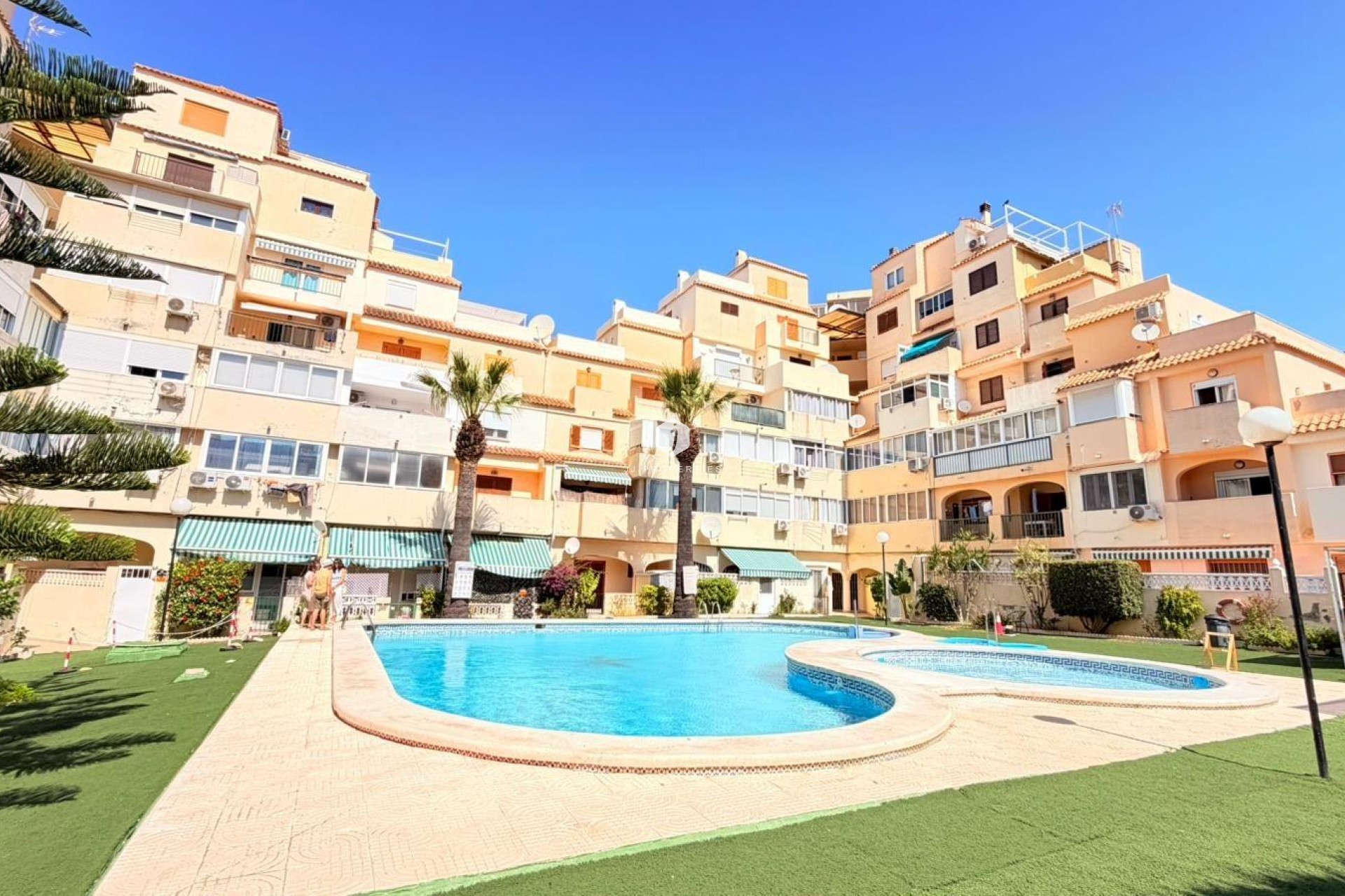 D'occasion - Appartement -
Torrevieja - Nueva Torrevieja