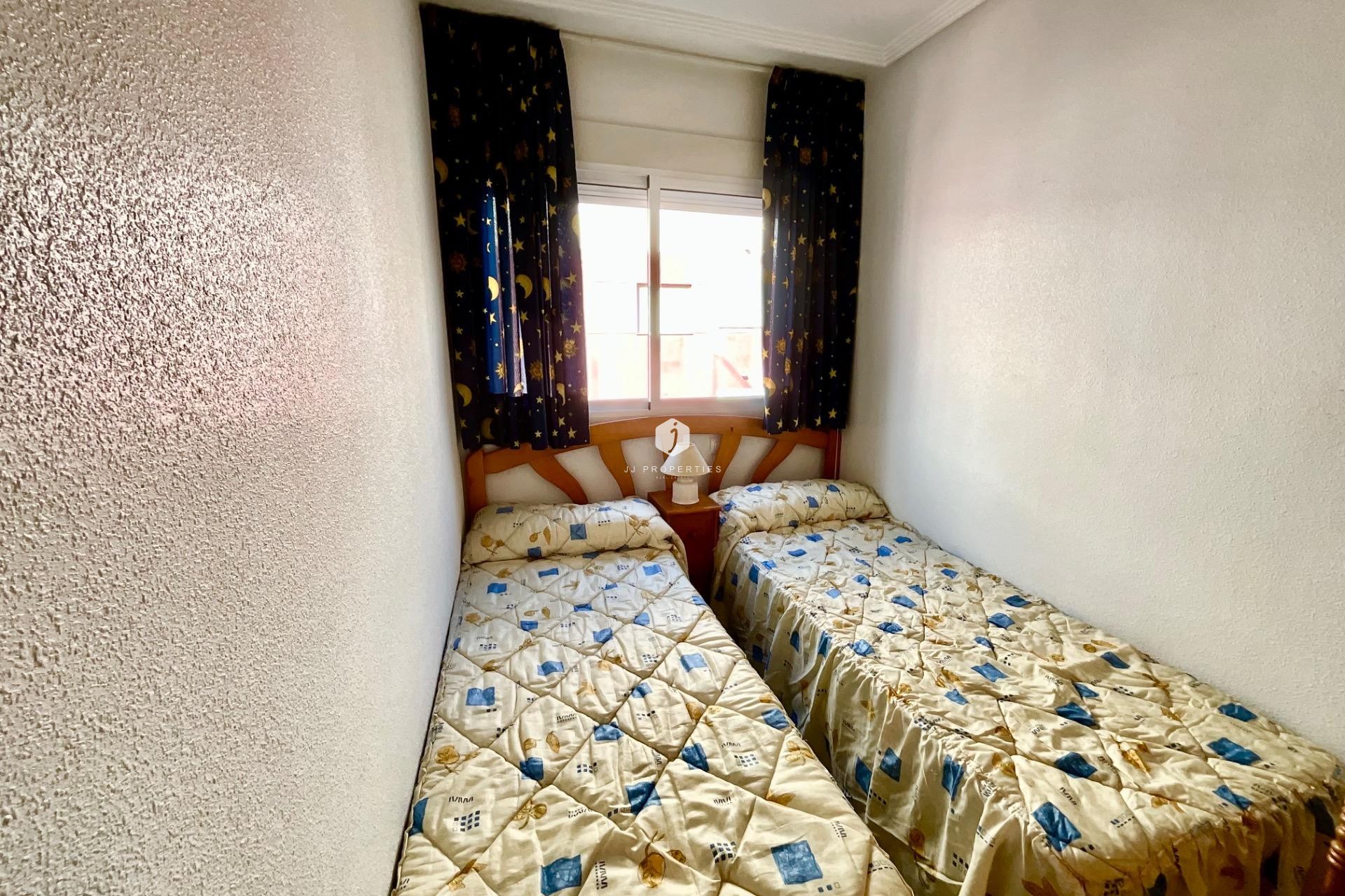 D'occasion - Appartement -
Torrevieja - PARQUE DE LAS NACIONES