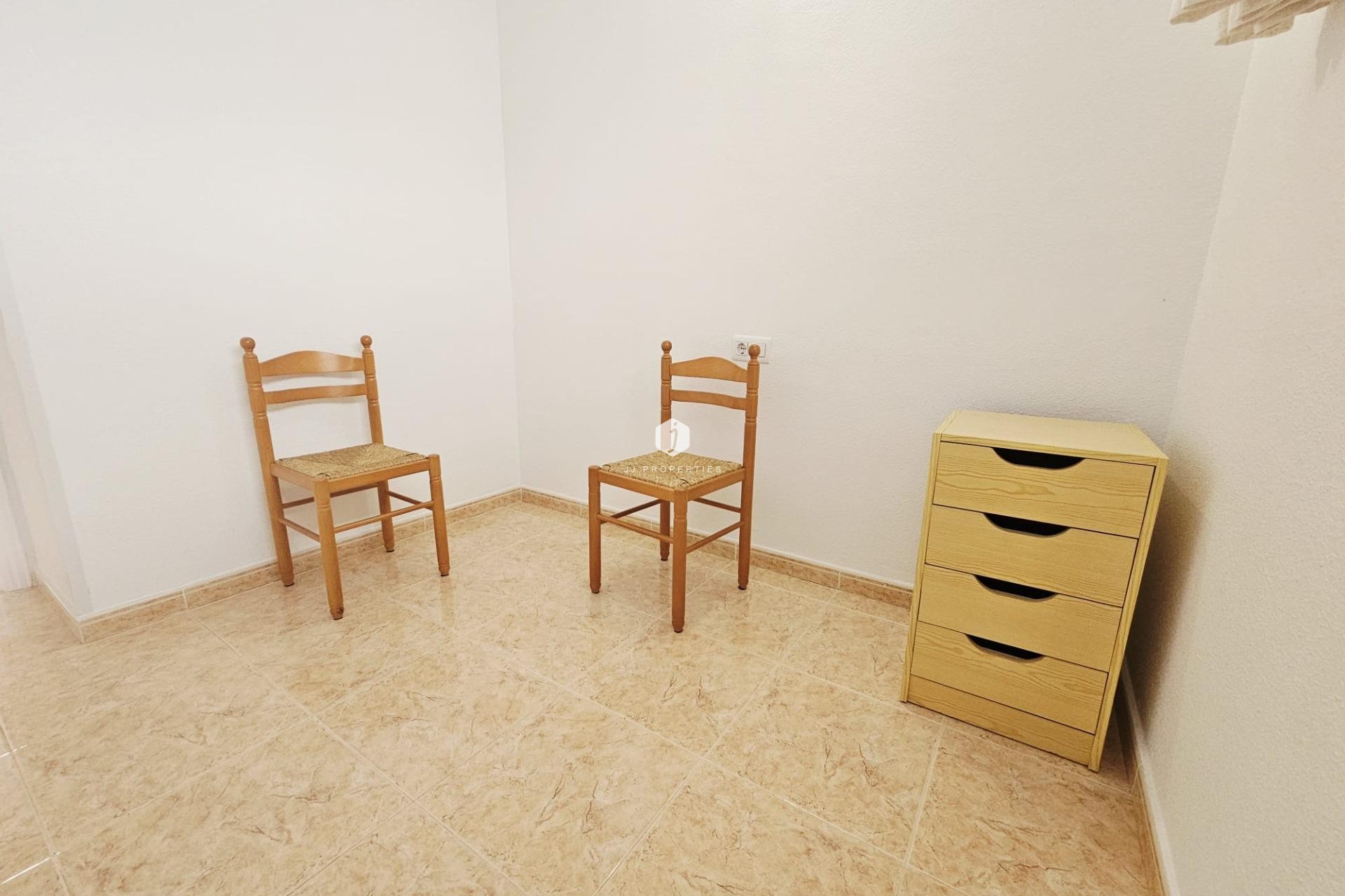 D'occasion - Appartement -
Torrevieja - PARQUE DE LAS NACIONES