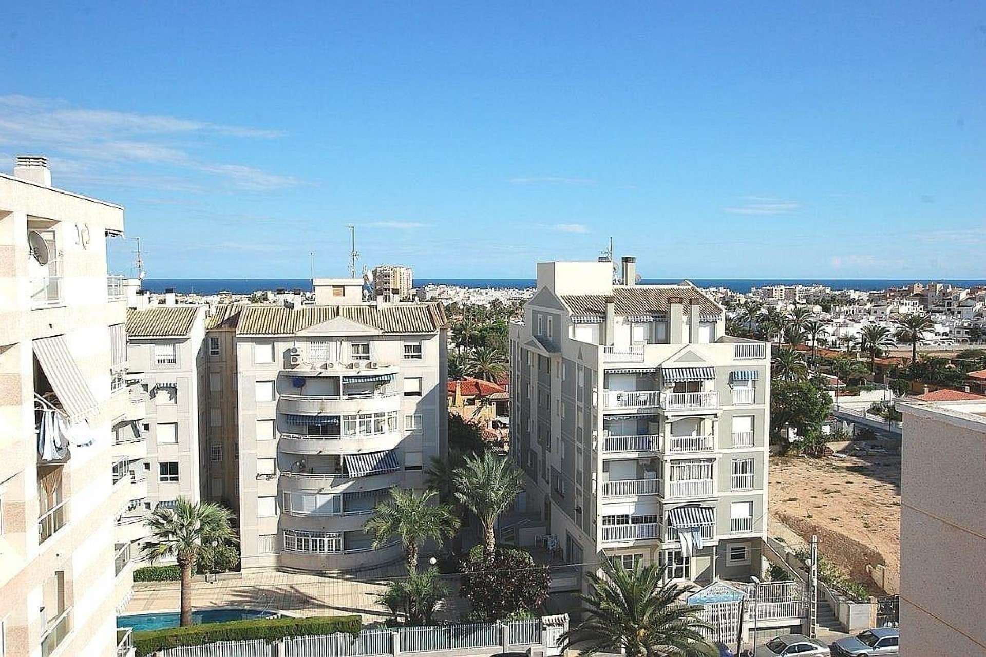 D'occasion - Appartement -
Torrevieja - Parque las naciones