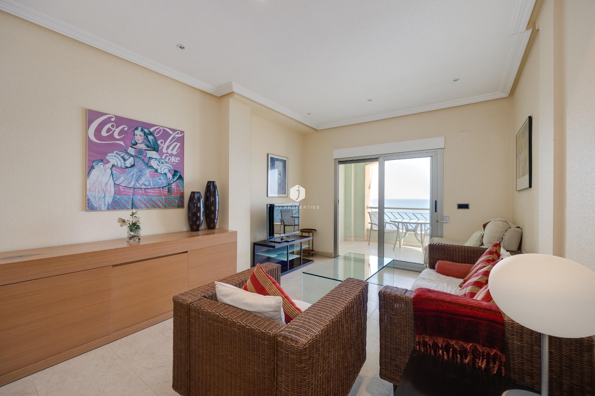 D'occasion - Appartement -
Torrevieja - Paseo maritimo