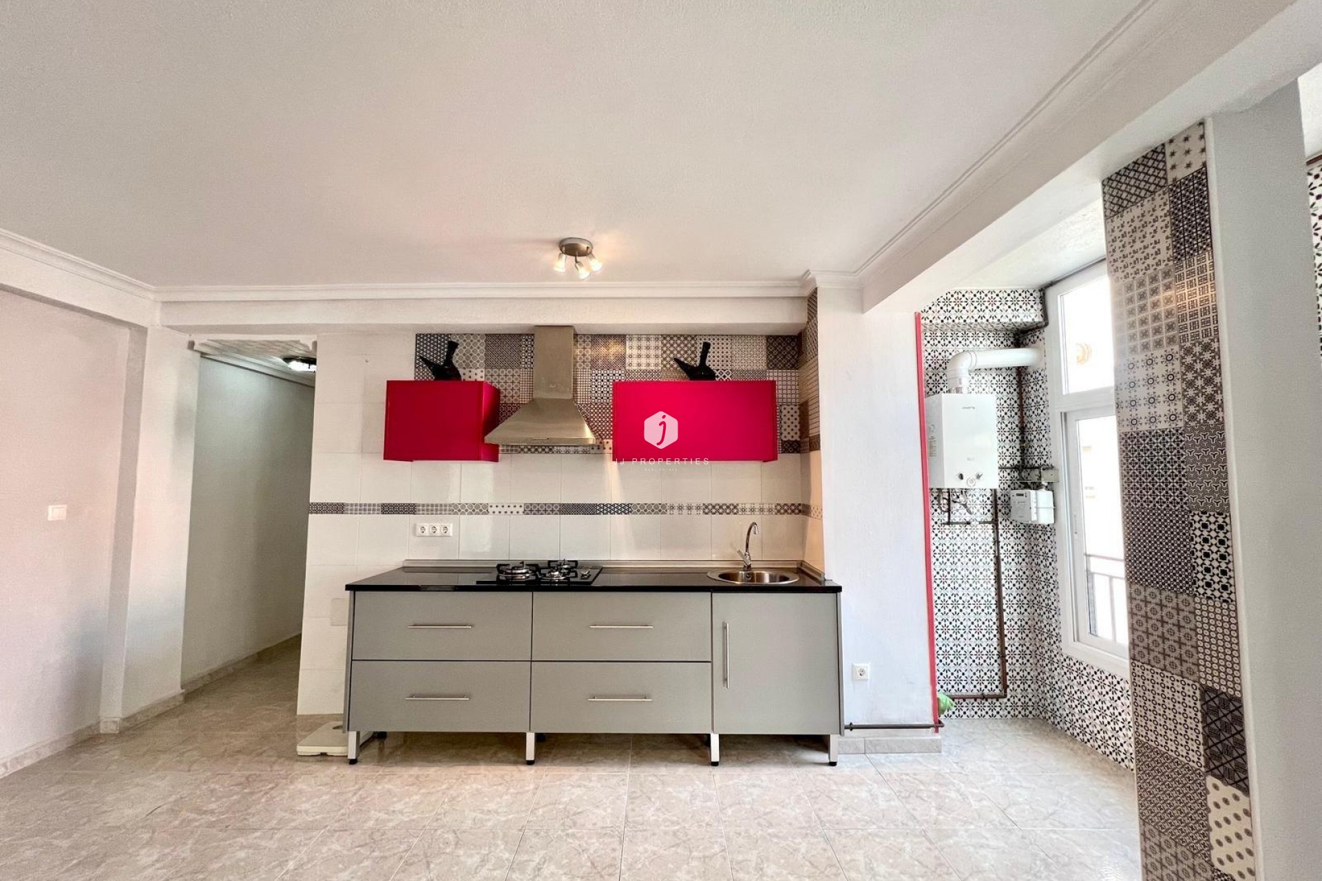 D'occasion - Appartement -
Torrevieja - Paseo maritimo