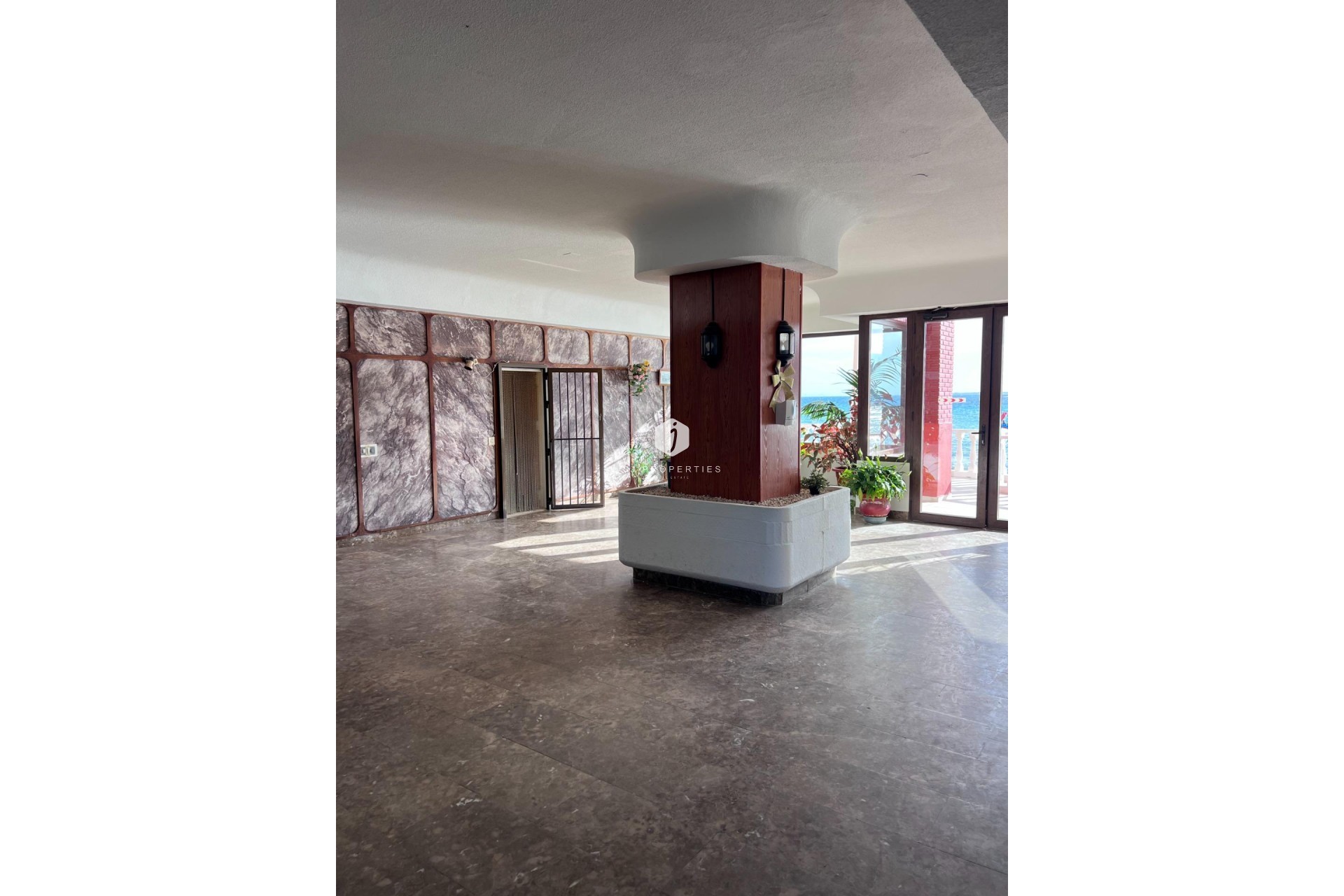 D'occasion - Appartement -
Torrevieja - Playa de los Locos