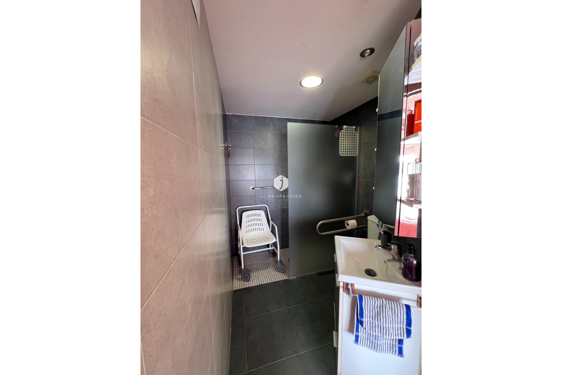 D'occasion - Appartement -
Torrevieja - Playa de los Locos