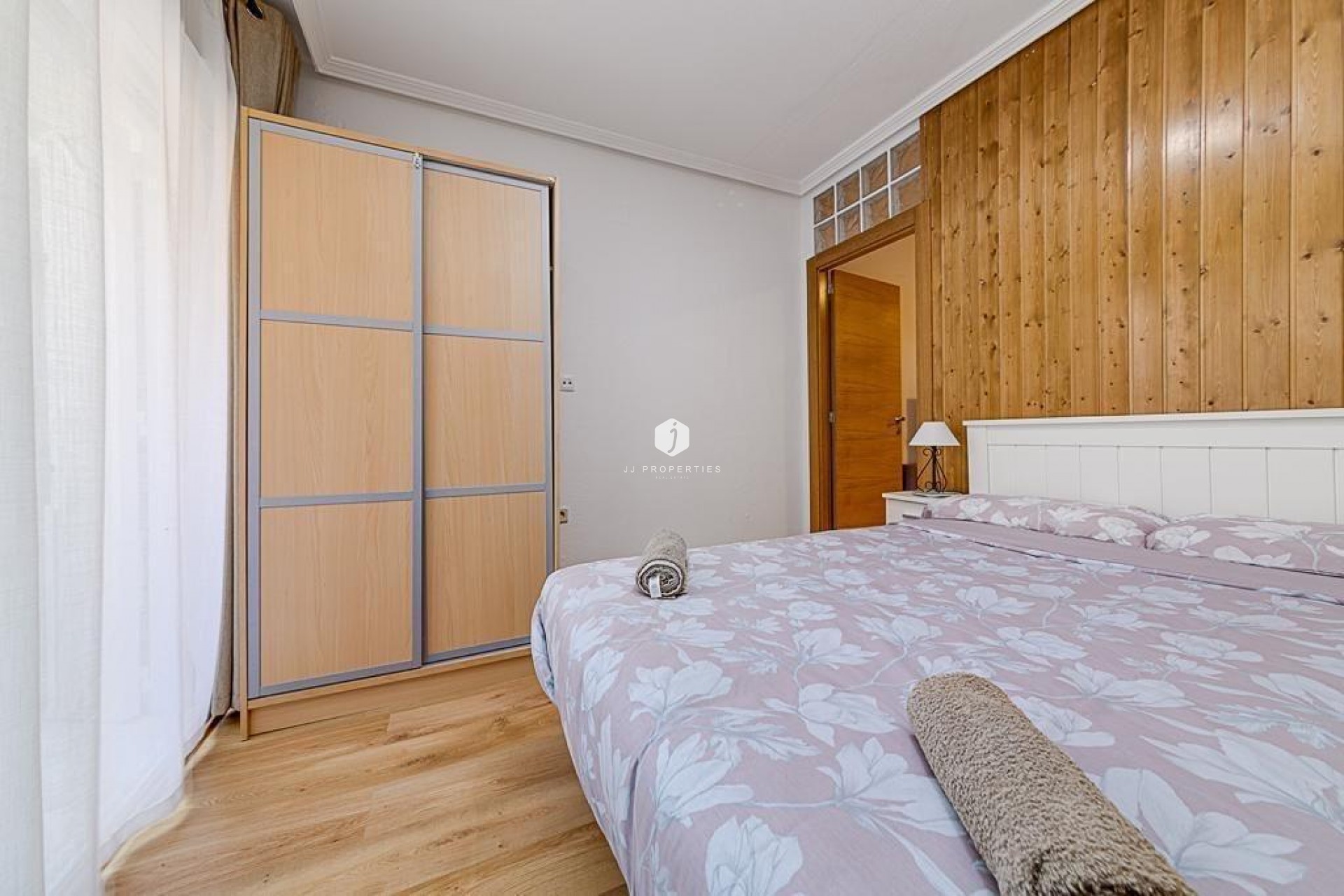 D'occasion - Appartement -
Torrevieja - Playa de los Locos