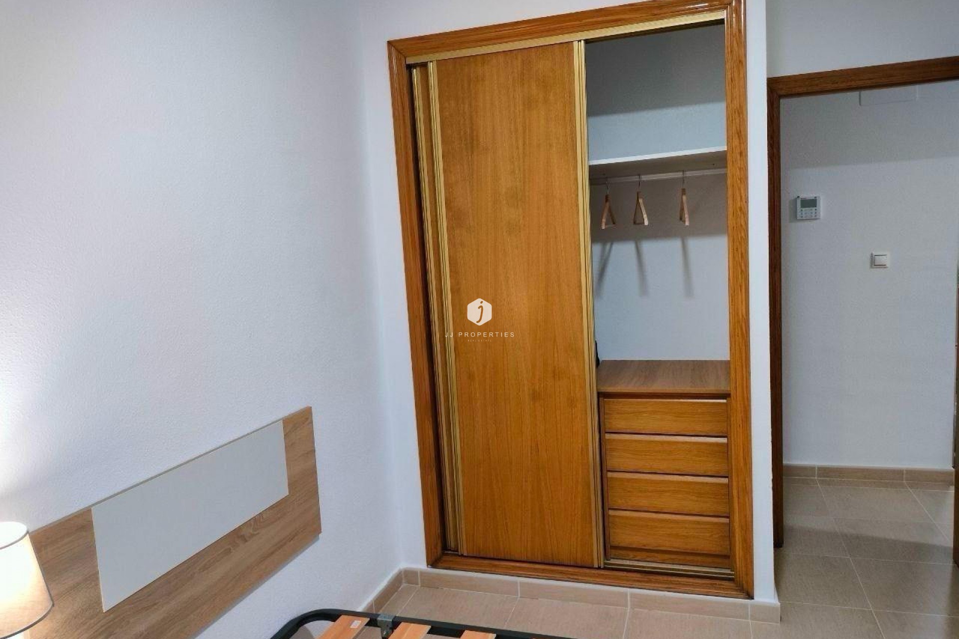 D'occasion - Appartement -
Torrevieja - Playa de los Locos