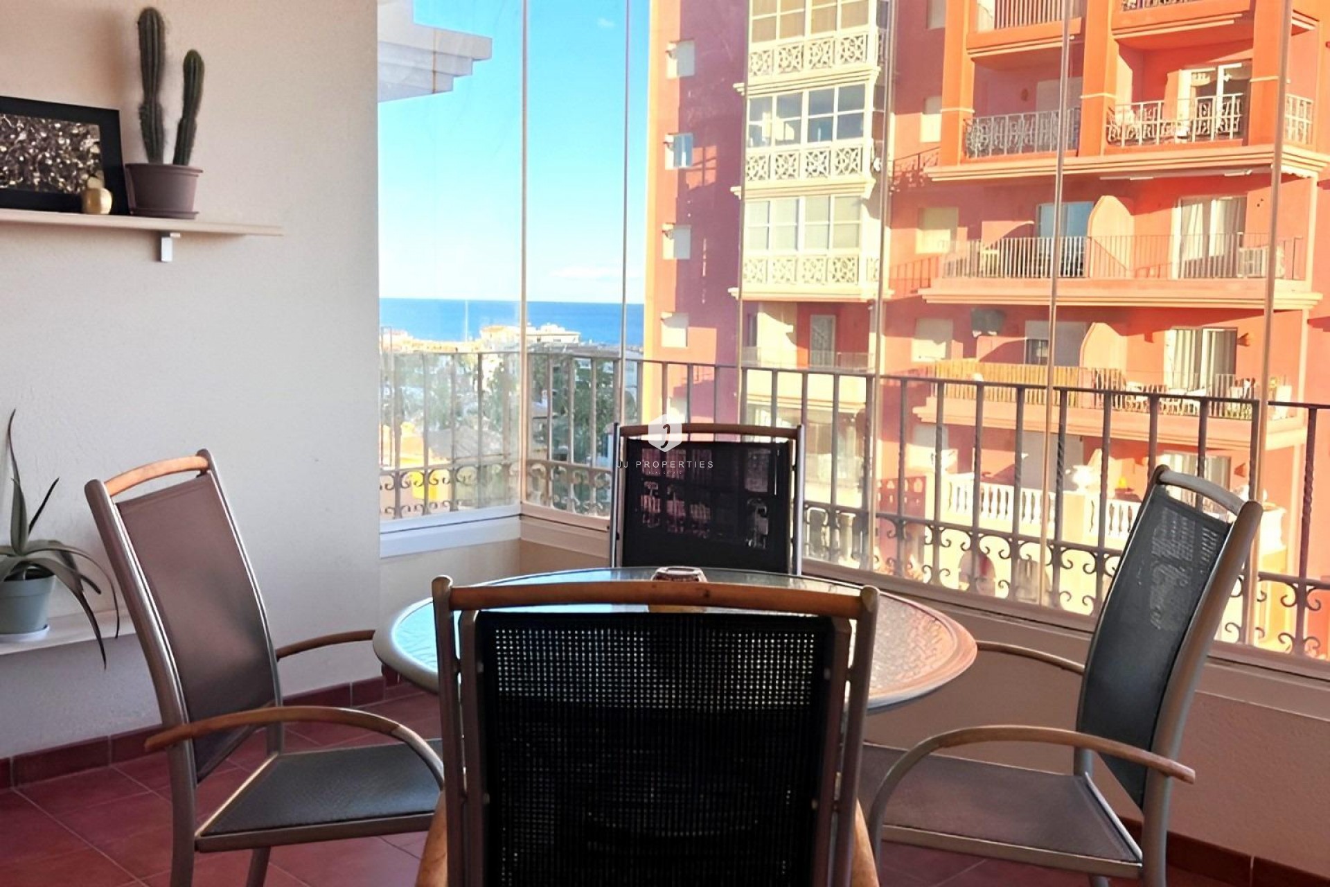 D'occasion - Appartement -
Torrevieja - Playa de los Locos