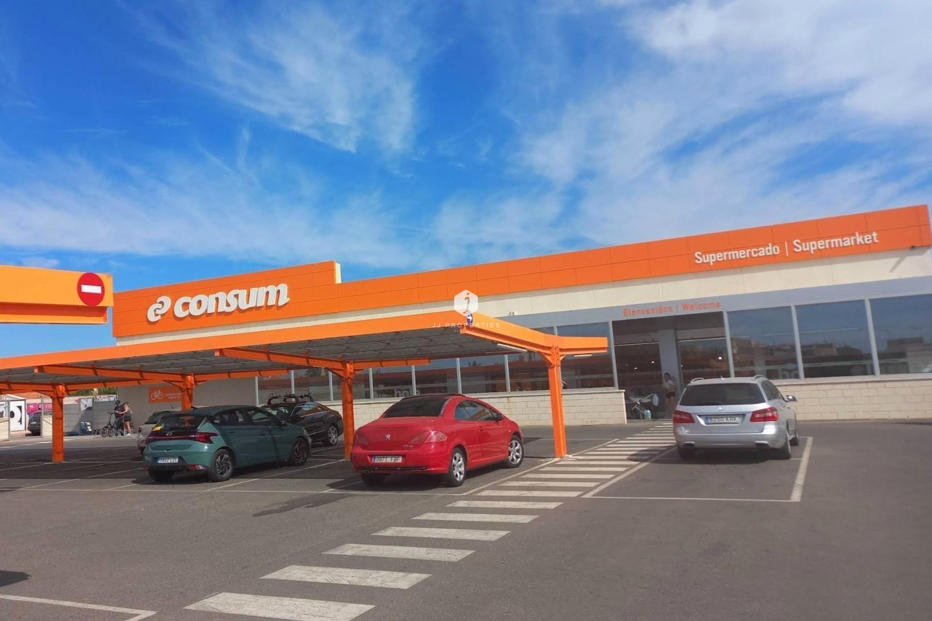 D'occasion - Appartement -
Torrevieja - Playa de los Locos