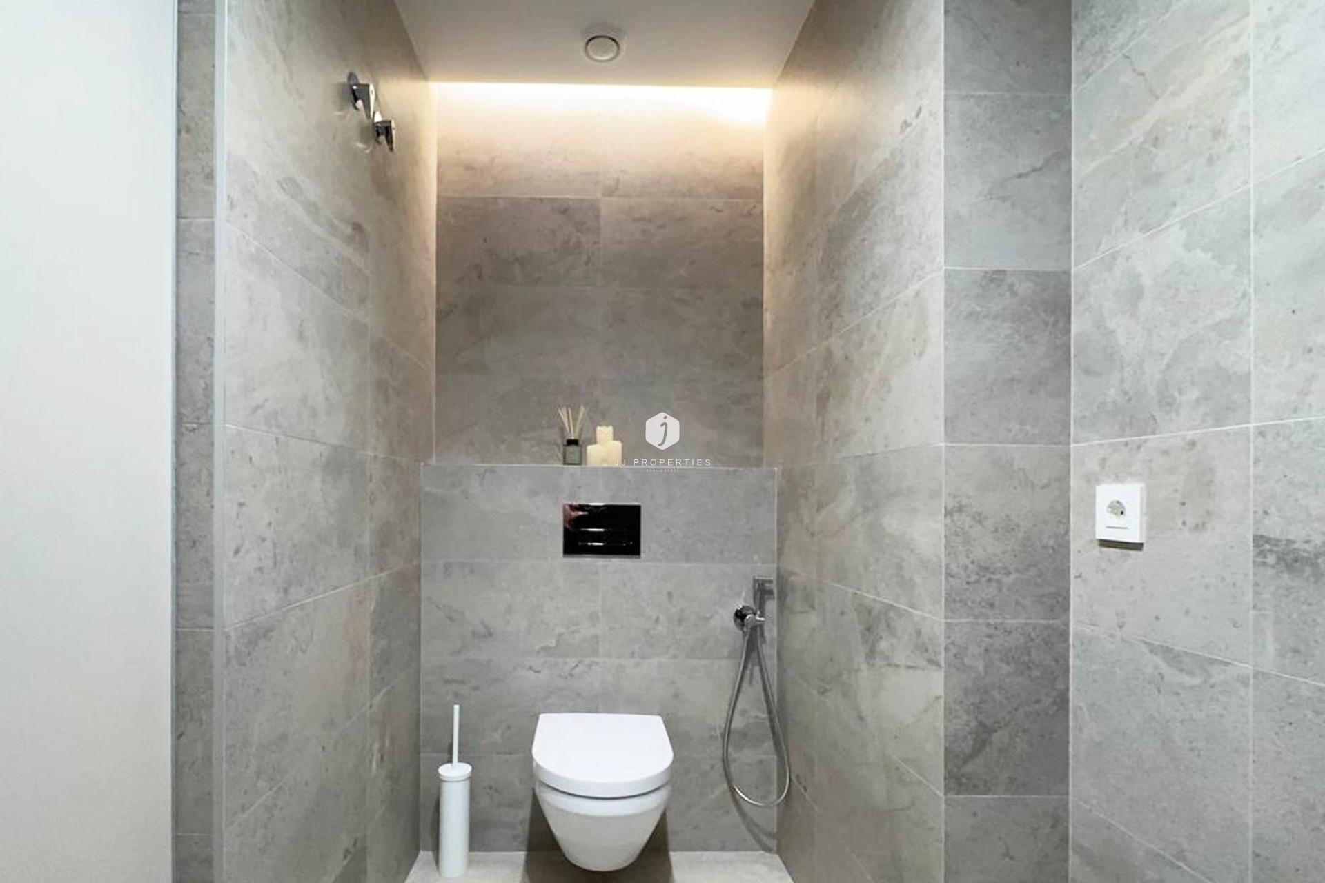 D'occasion - Appartement -
Torrevieja - Playa de los Locos