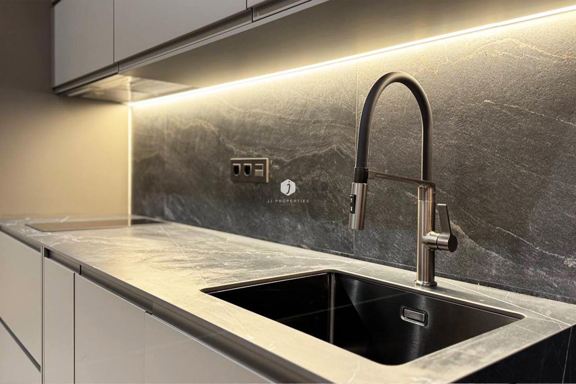 D'occasion - Appartement -
Torrevieja - Playa de los Locos