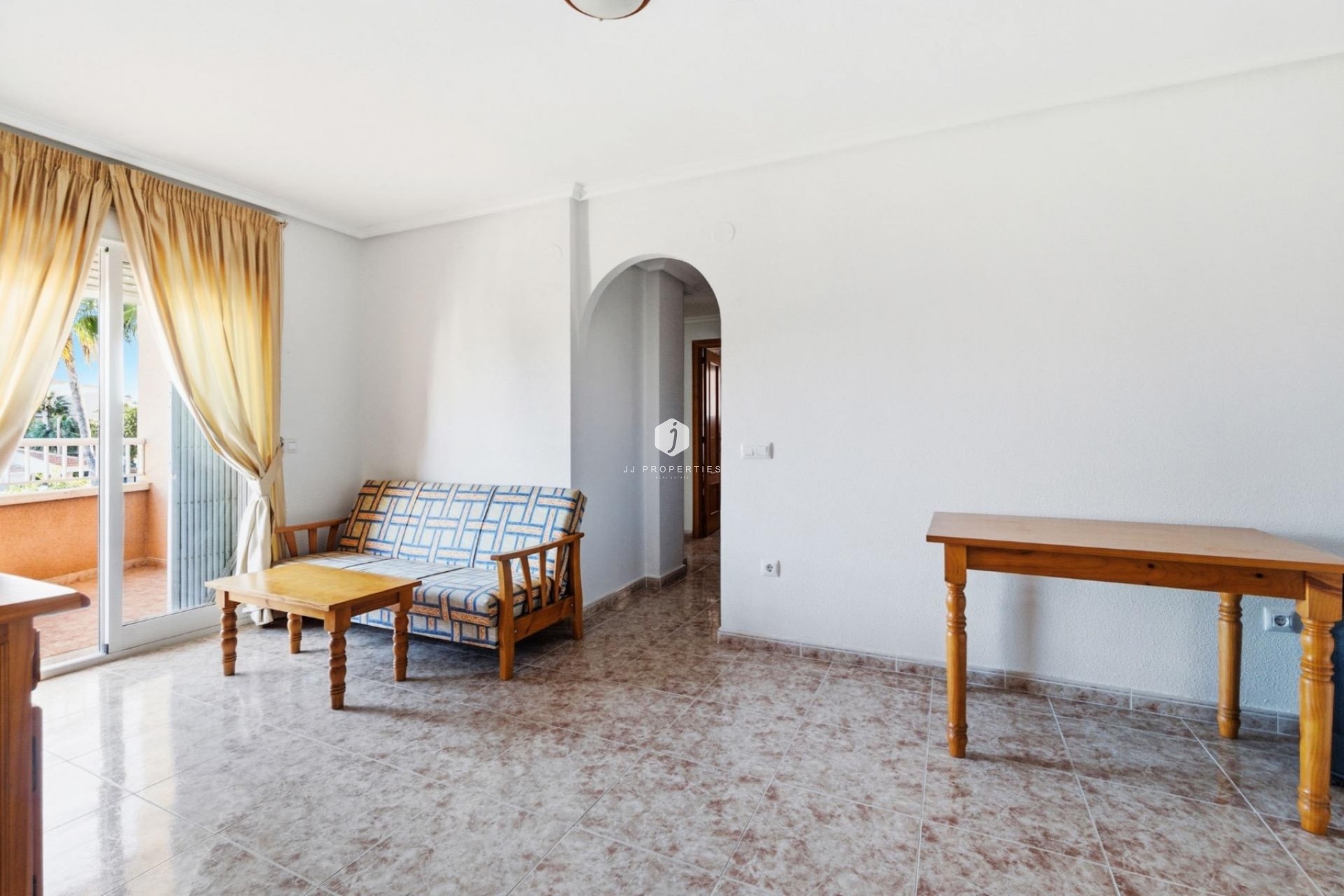 D'occasion - Appartement -
Torrevieja - Playa de los locos