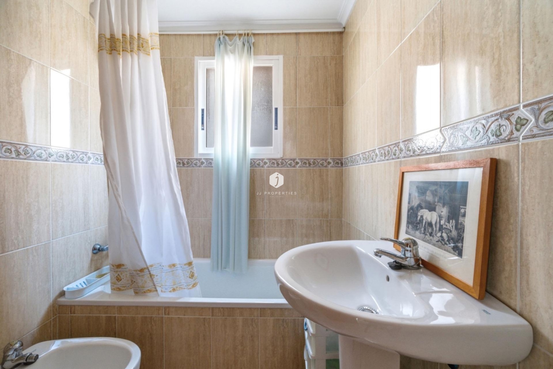 D'occasion - Appartement -
Torrevieja - Playa de los locos