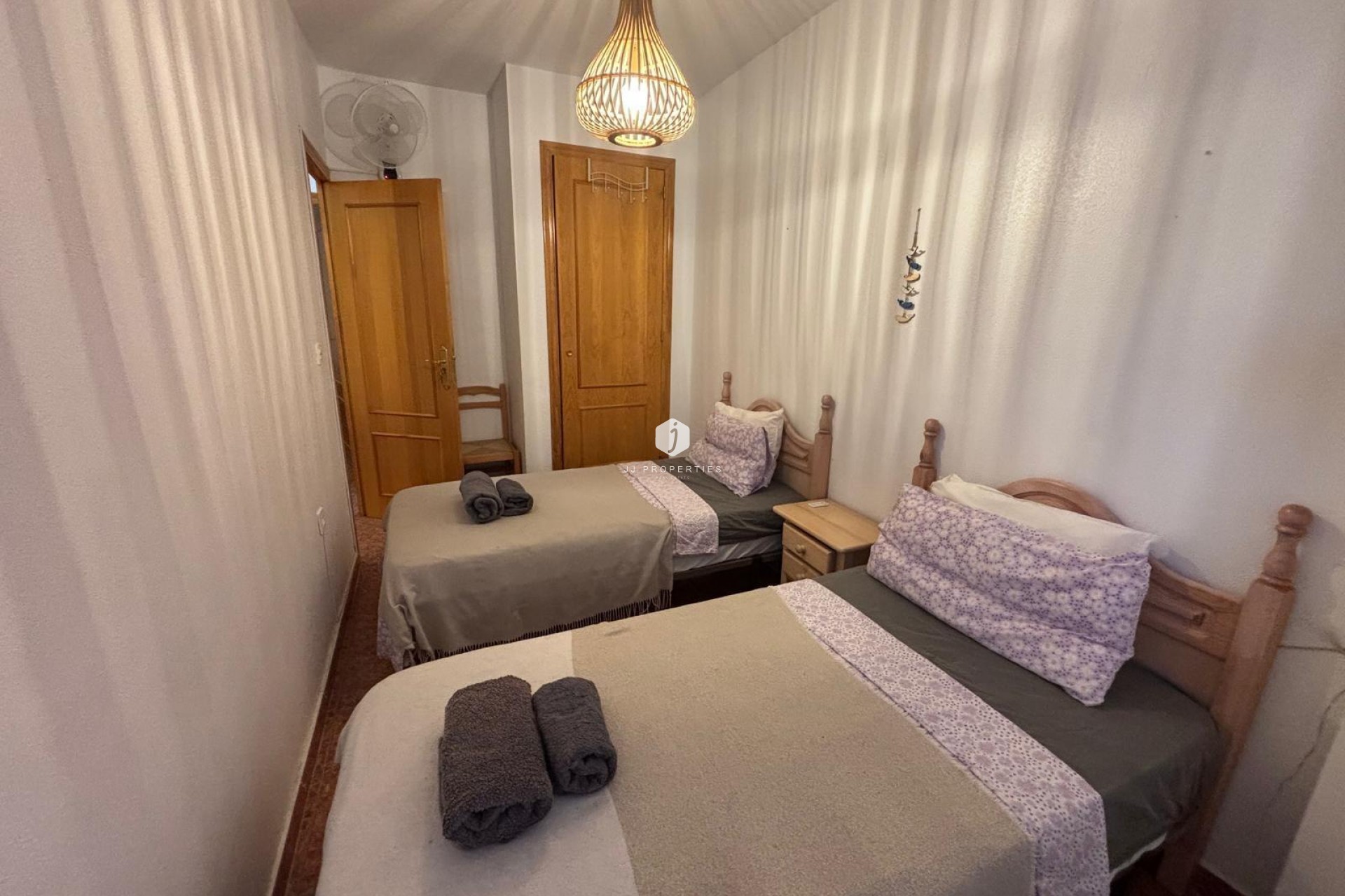 D'occasion - Appartement -
Torrevieja - Playa de los Locos