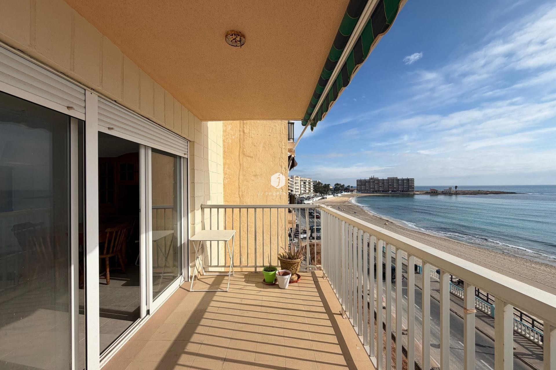 D'occasion - Appartement -
Torrevieja - Playa de los Locos