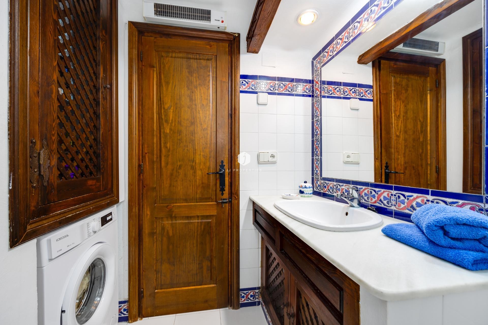 D'occasion - Appartement -
Torrevieja - Playa de los Locos