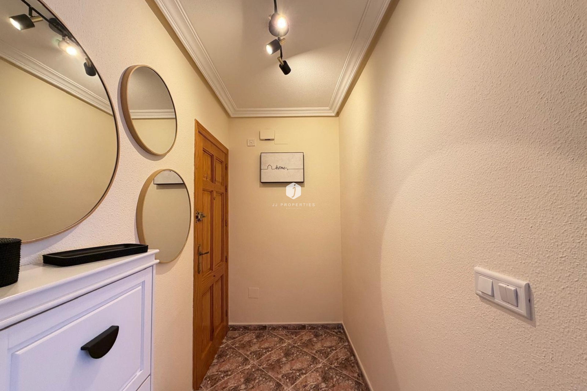D'occasion - Appartement -
Torrevieja - Playa de los Locos