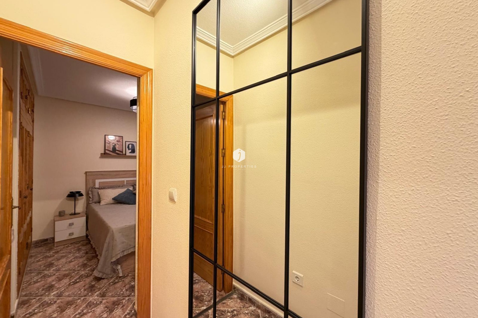 D'occasion - Appartement -
Torrevieja - Playa de los Locos