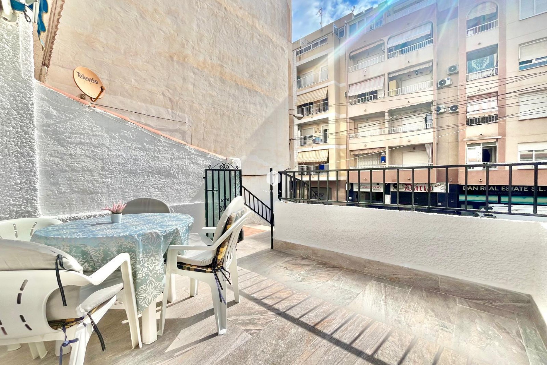 D'occasion - Appartement -
Torrevieja - Playa de los Locos