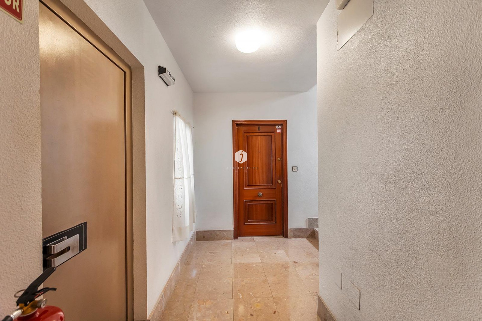 D'occasion - Appartement -
Torrevieja - Playa de los Locos