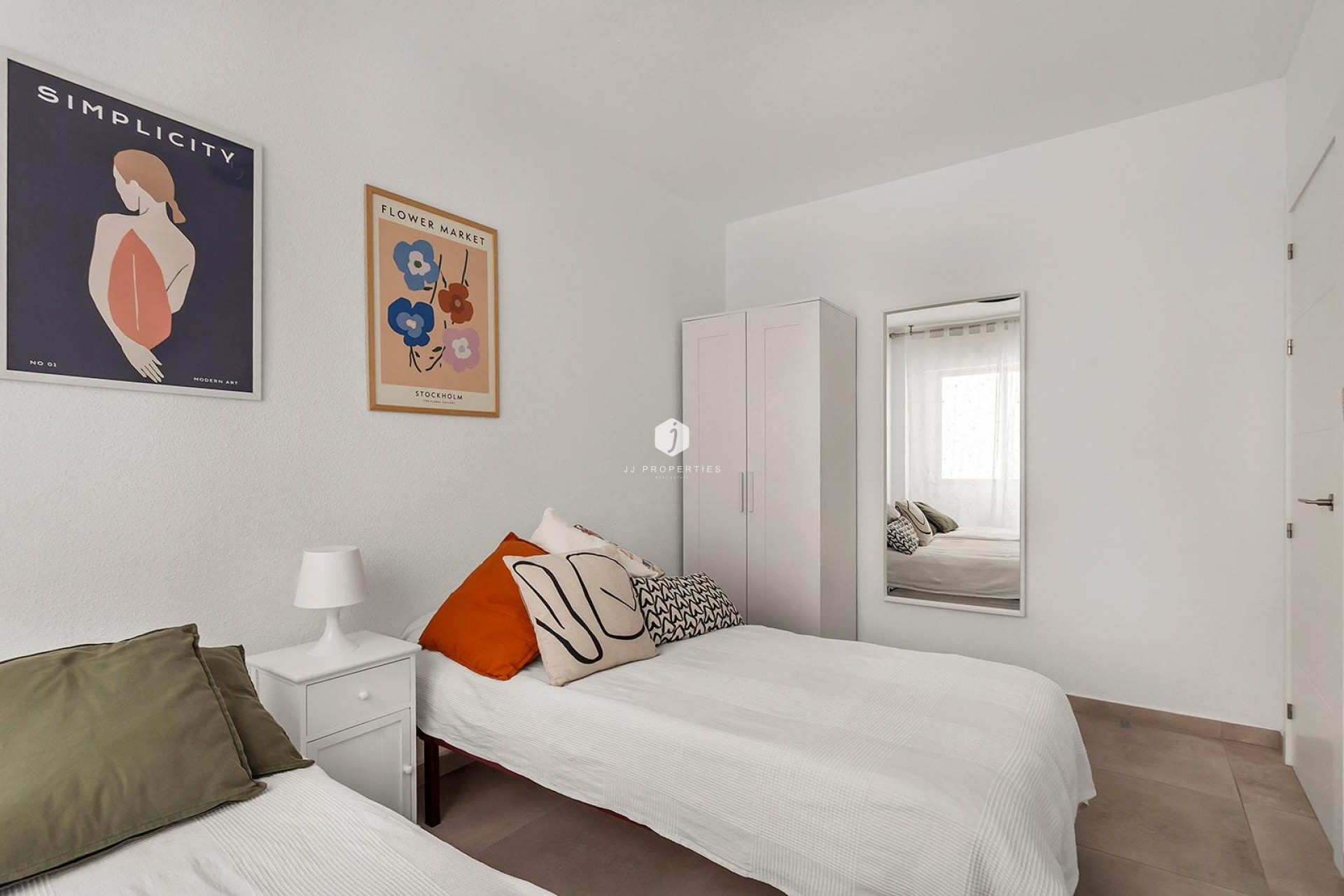 D'occasion - Appartement -
Torrevieja - Playa de los Locos