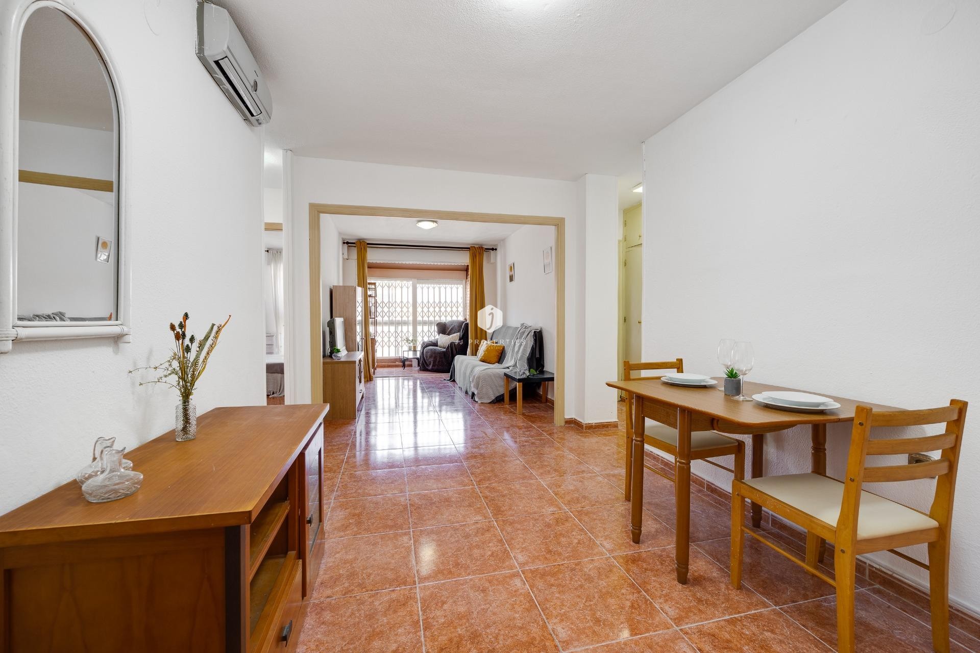 D'occasion - Appartement -
Torrevieja - Playa de los Naufragos