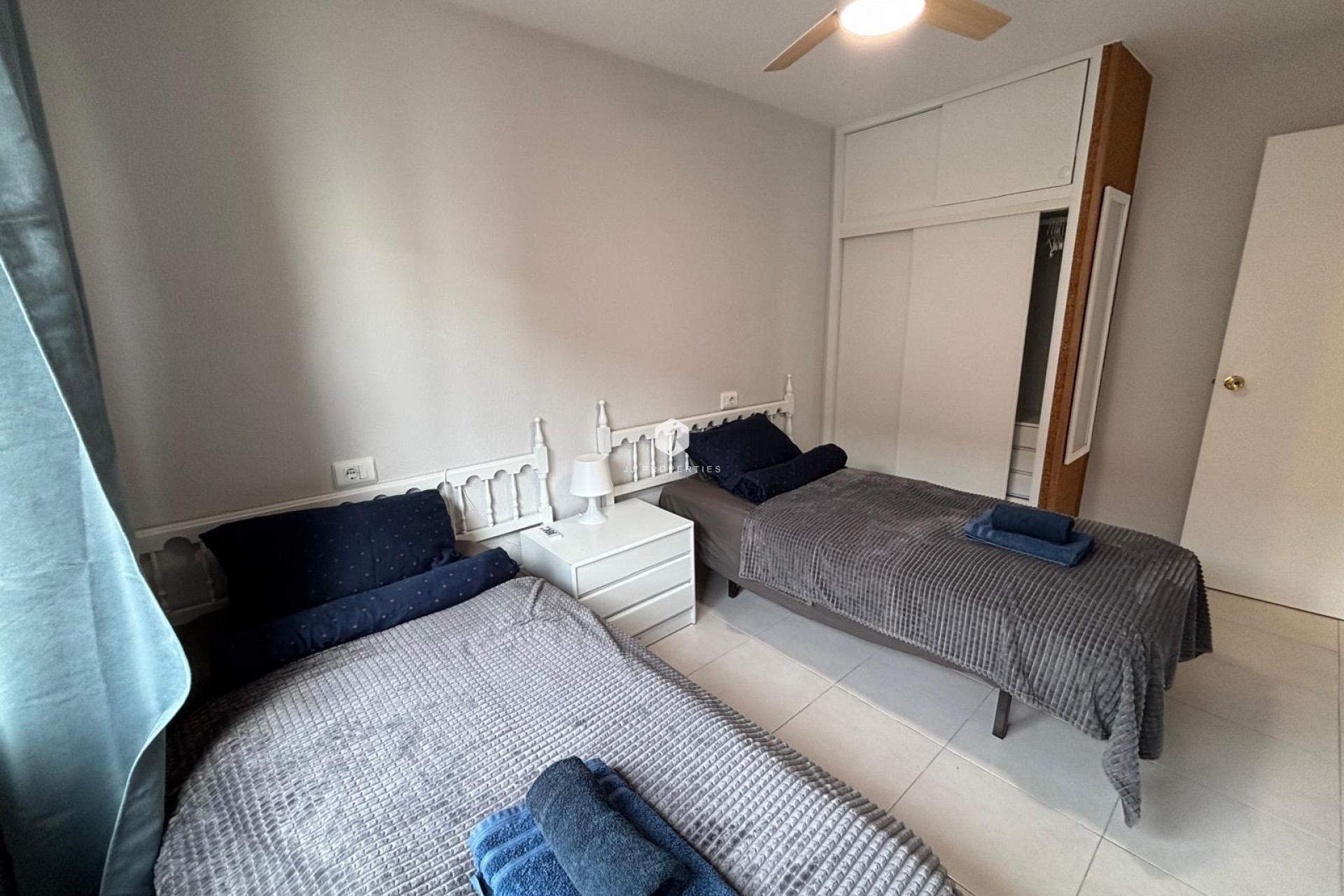 D'occasion - Appartement -
Torrevieja - Playa de los Naufragos