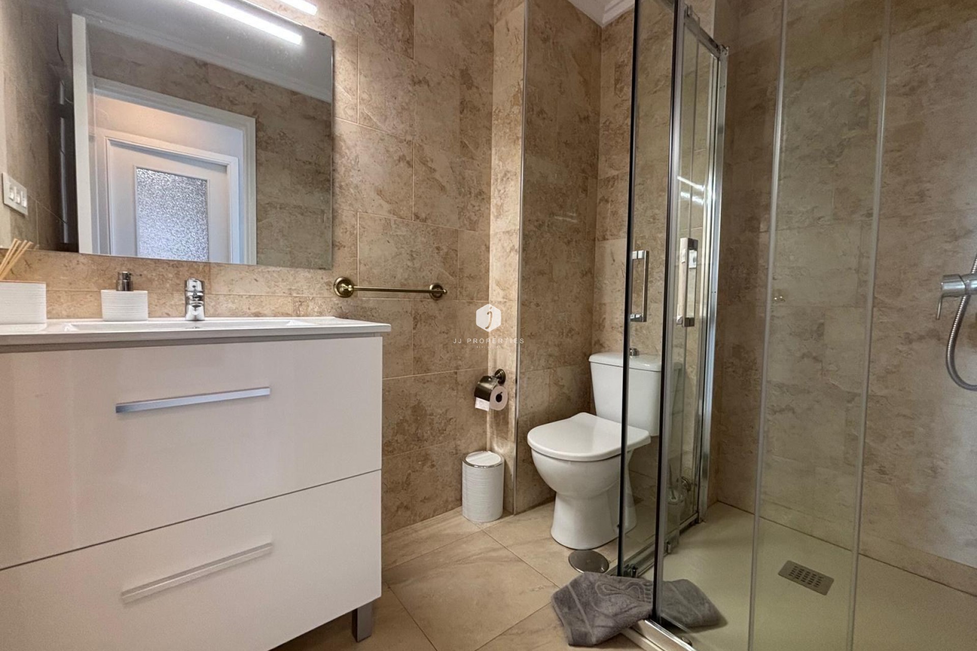 D'occasion - Appartement -
Torrevieja - Playa de los Naufragos