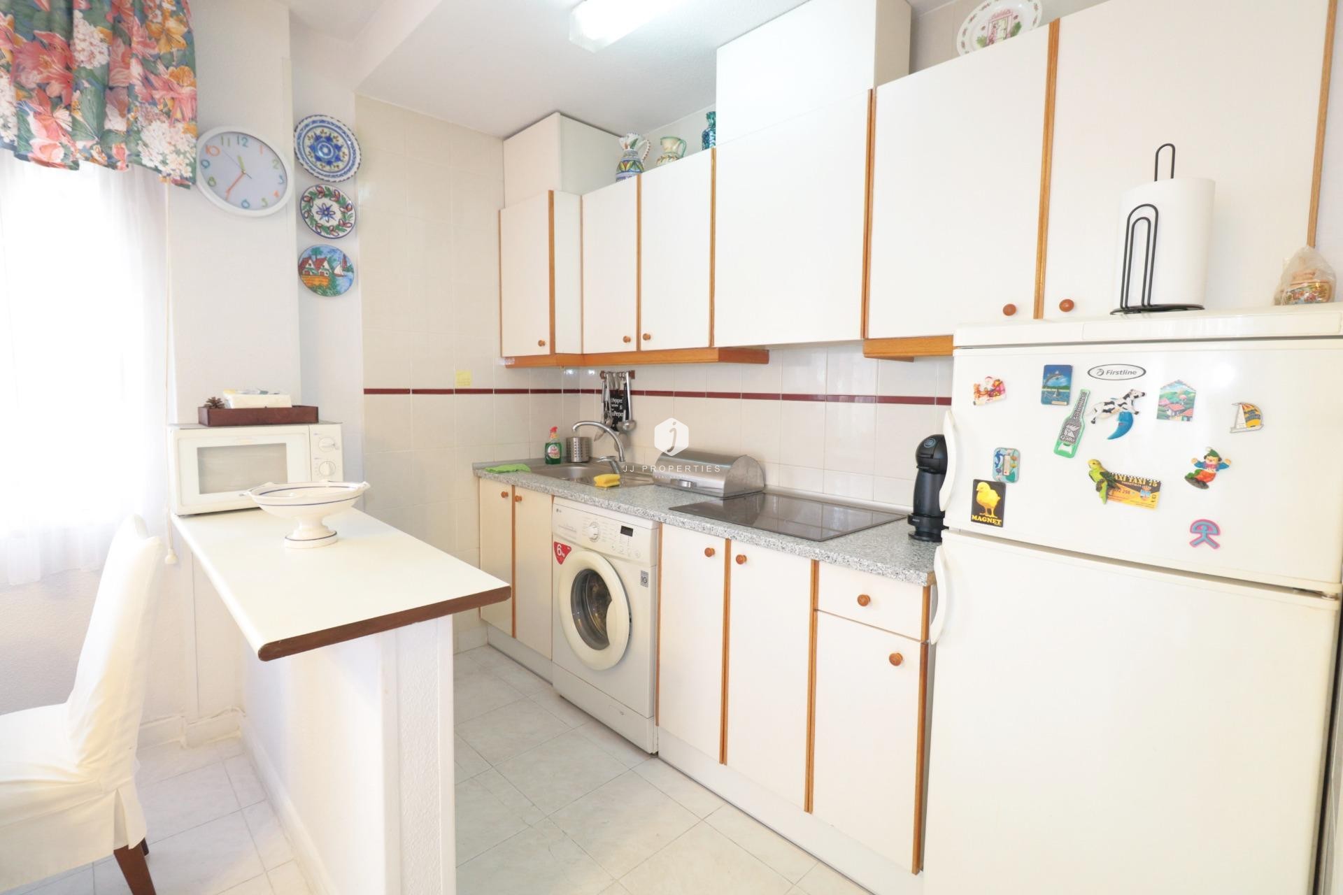 D'occasion - Appartement -
Torrevieja - Playa de los Naufragos