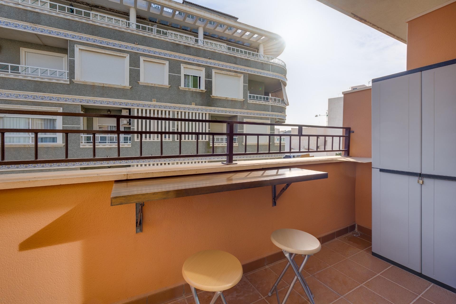 D'occasion - Appartement -
Torrevieja - Playa del Cura