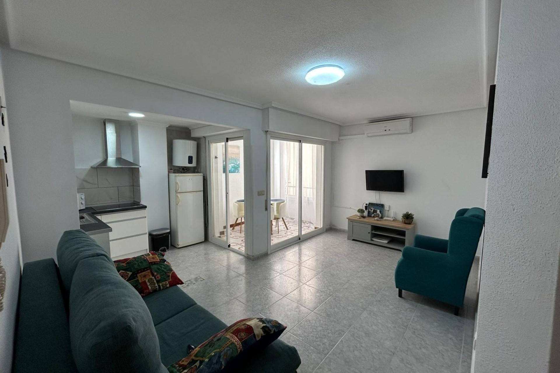 D'occasion - Appartement -
Torrevieja - Playa del Cura