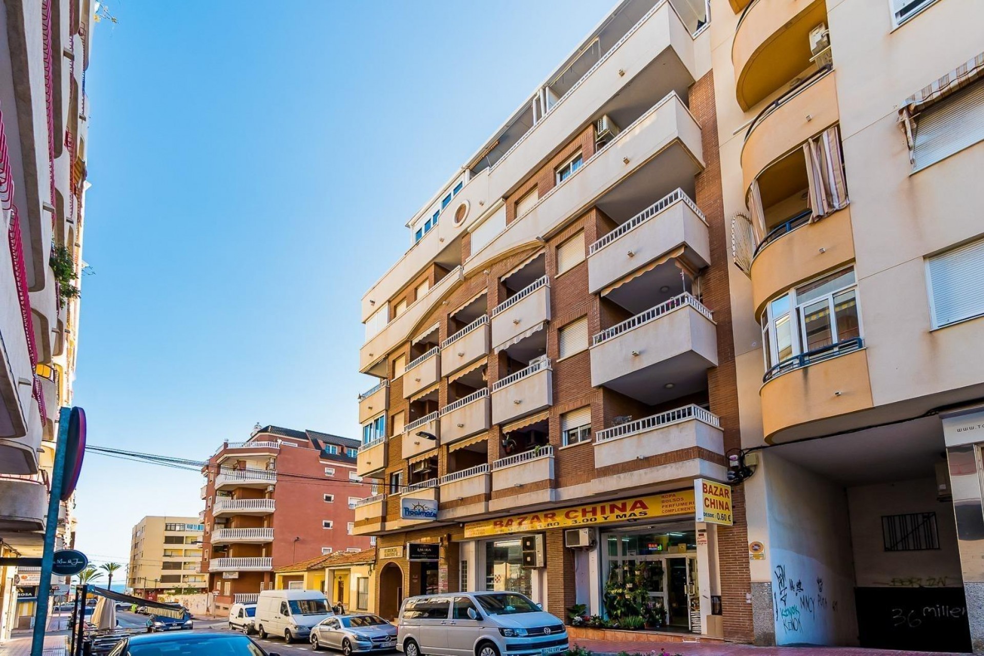 D'occasion - Appartement -
Torrevieja - Playa del Cura