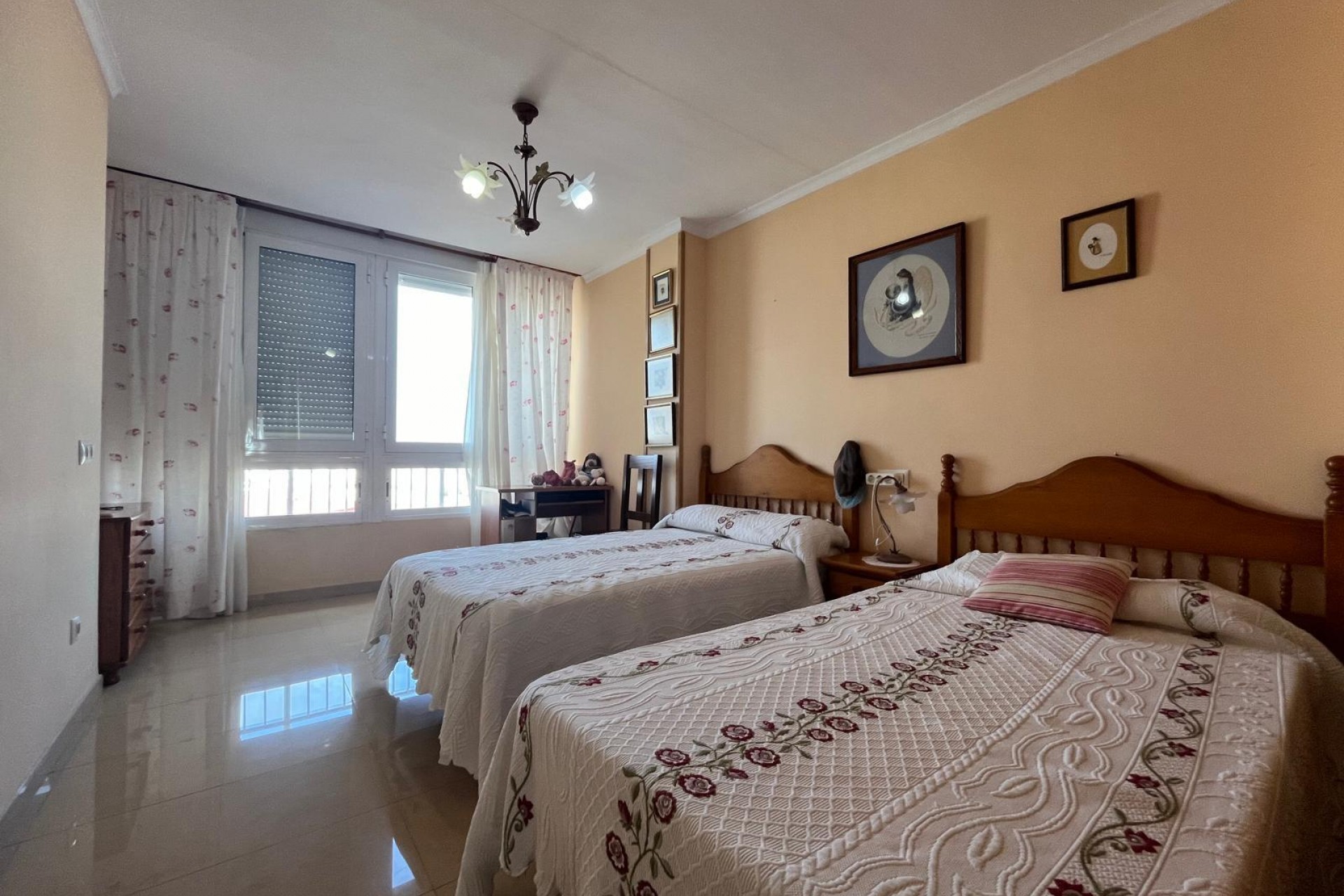 D'occasion - Appartement -
Torrevieja - Playa del Cura