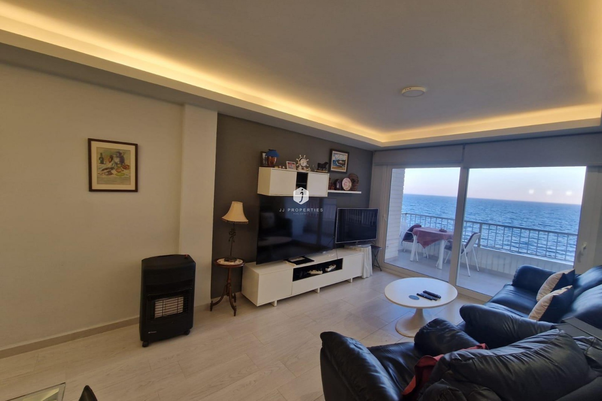 D'occasion - Appartement -
Torrevieja - Playa del Cura