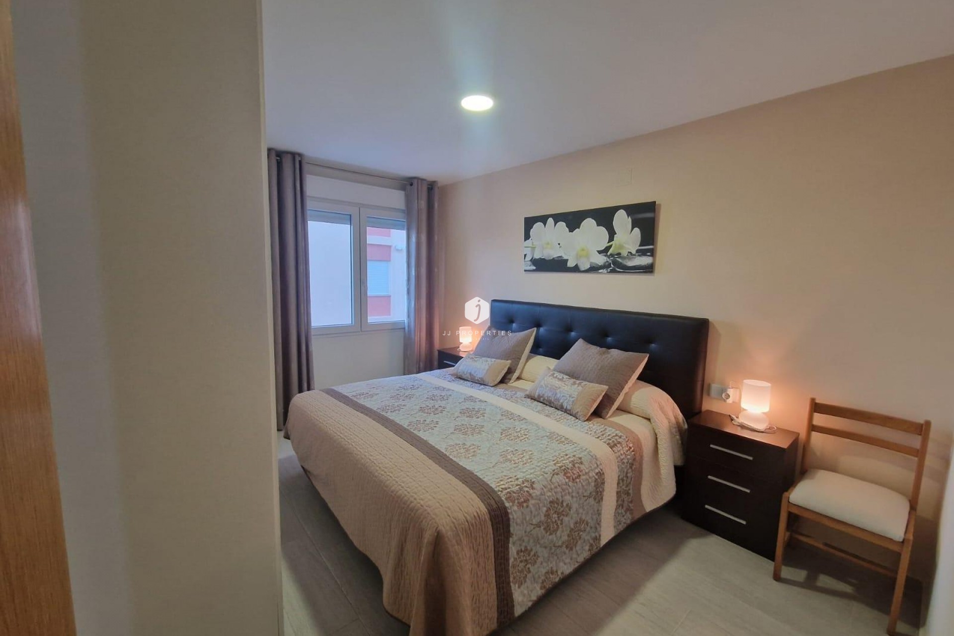 D'occasion - Appartement -
Torrevieja - Playa del Cura