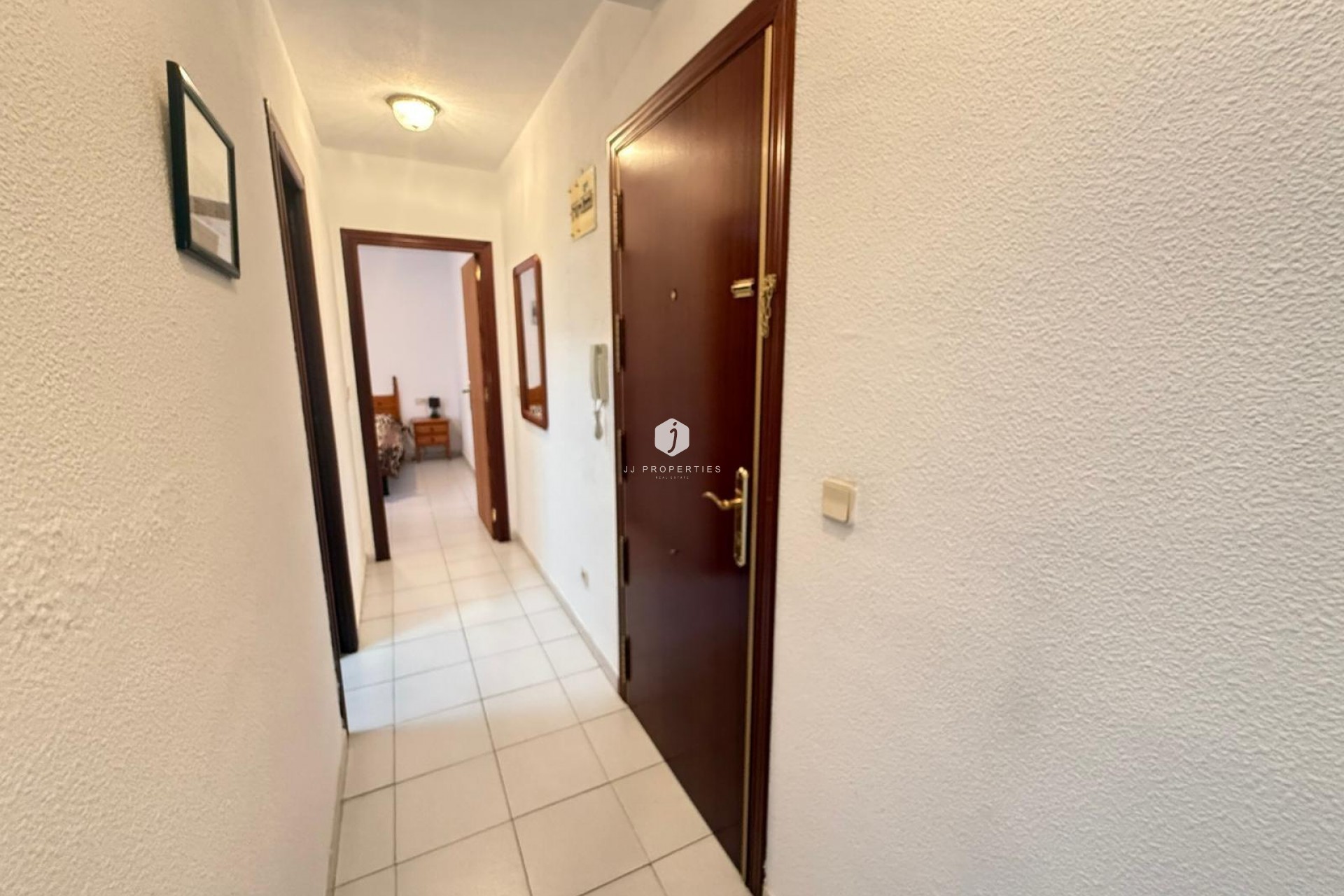 D'occasion - Appartement -
Torrevieja - Playa del Cura