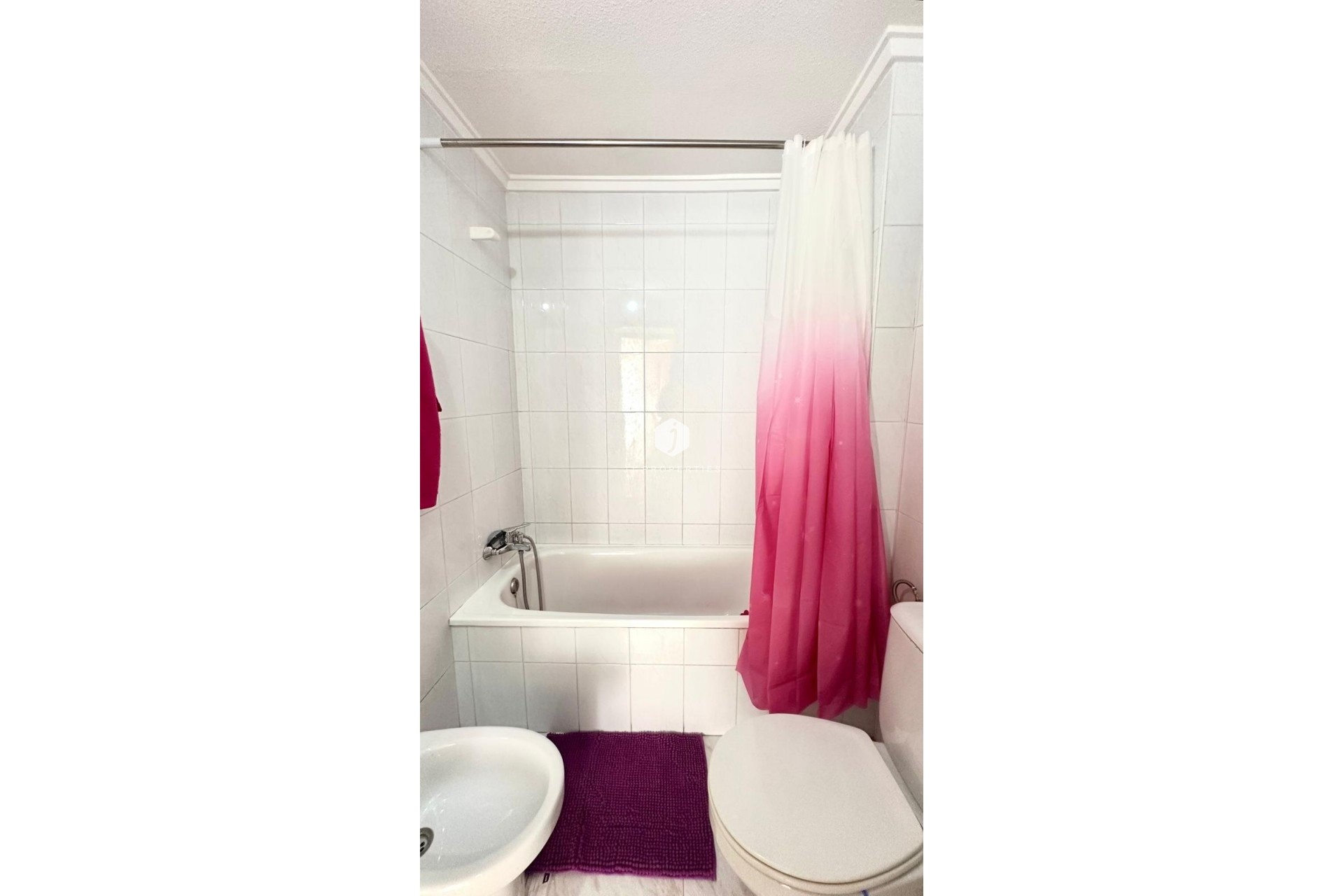 D'occasion - Appartement -
Torrevieja - Playa del Cura