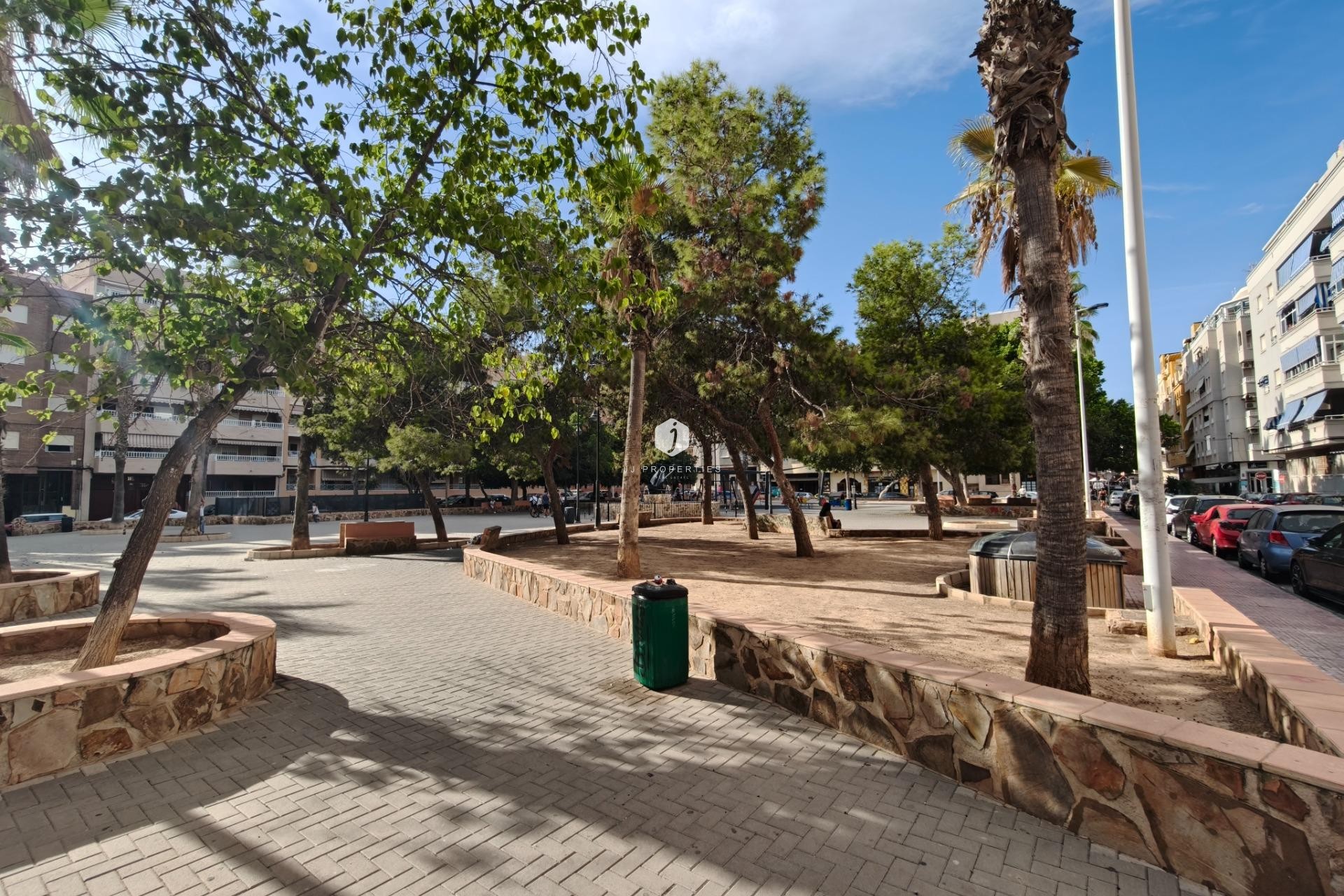 D'occasion - Appartement -
Torrevieja - Playa del Cura