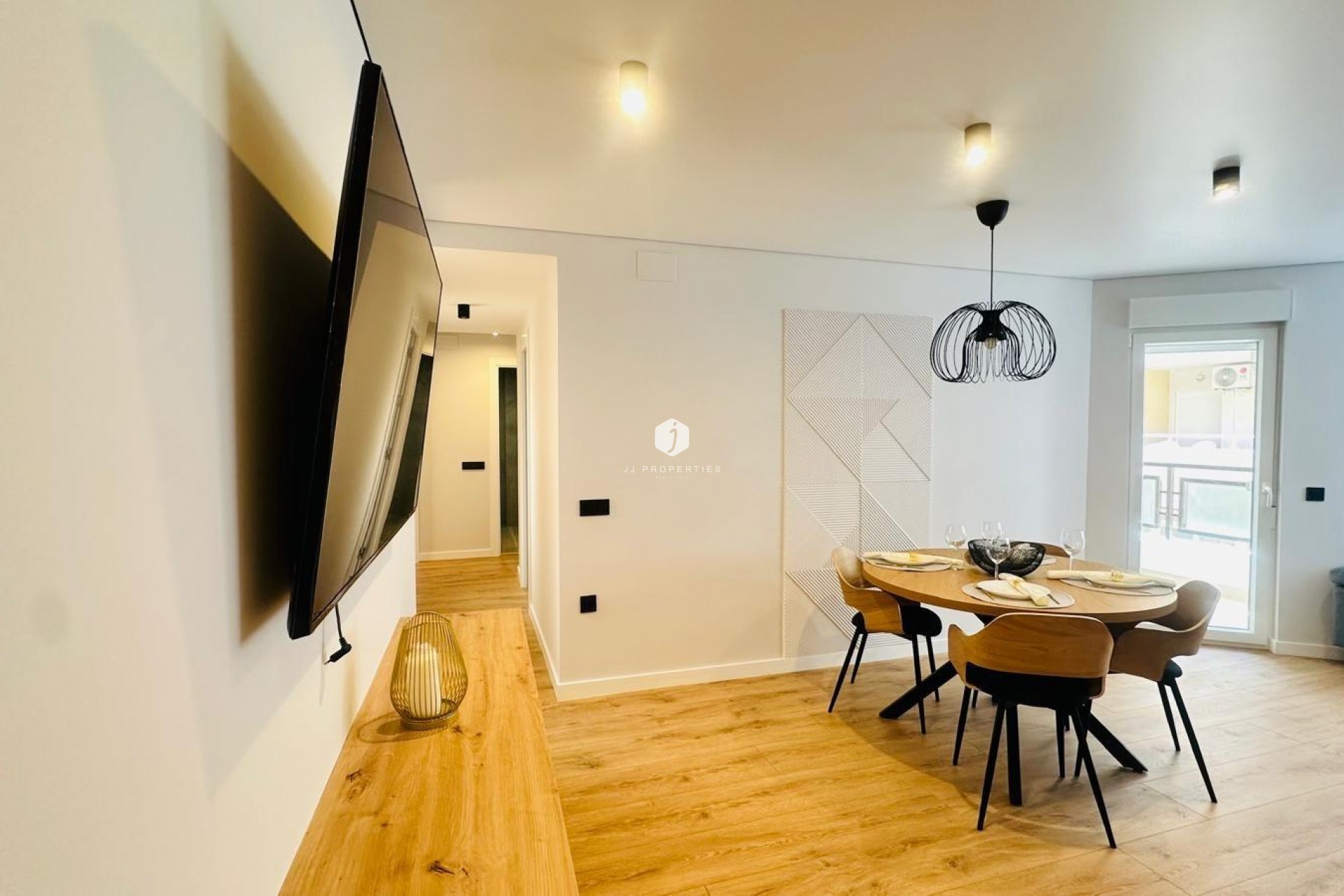 D'occasion - Appartement -
Torrevieja - Playa del Cura