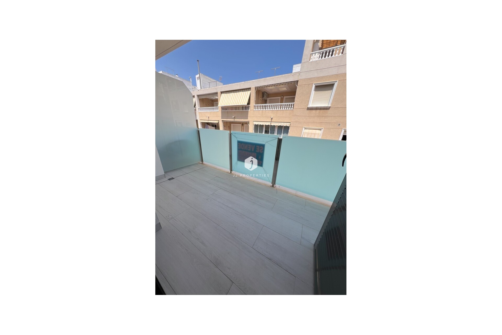 D'occasion - Appartement -
Torrevieja - Playa del Cura
